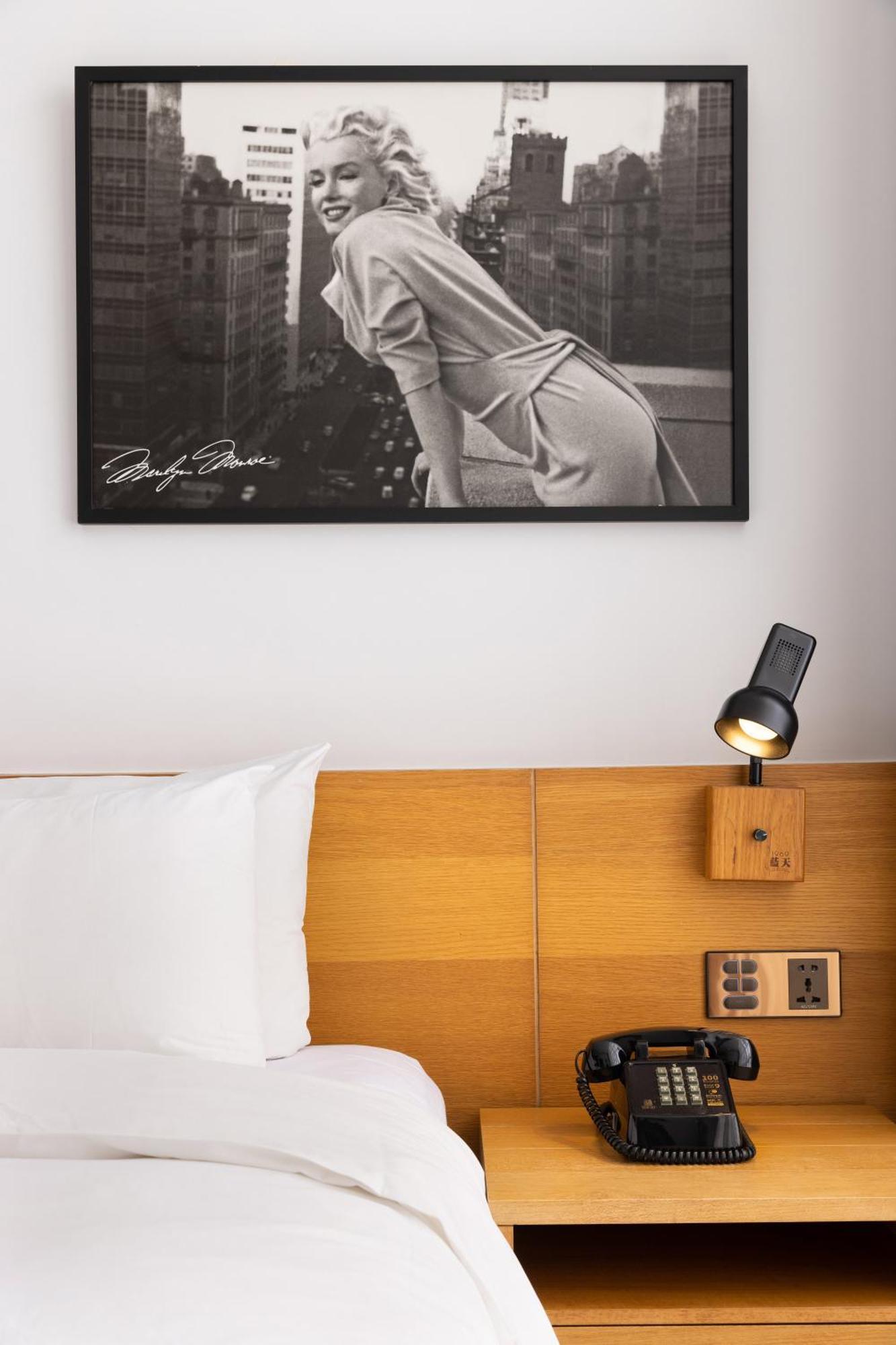 Bluesky Hotel Taichung Exterior foto